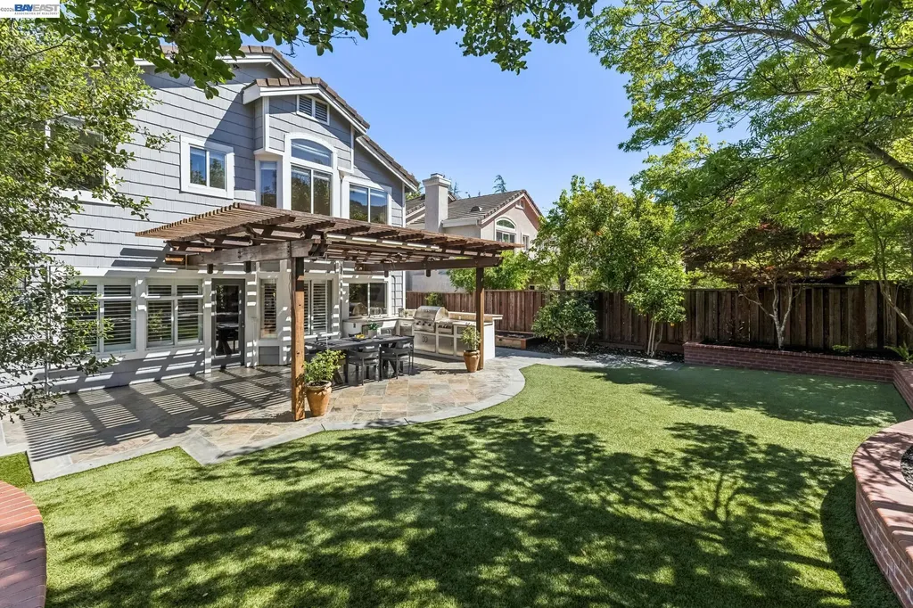 2426 Tapestry Way Pleasanton CA 94566
