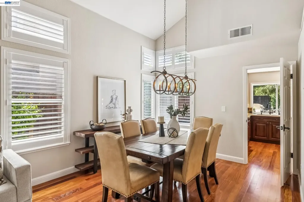 2426 Tapestry Way Pleasanton CA 94566