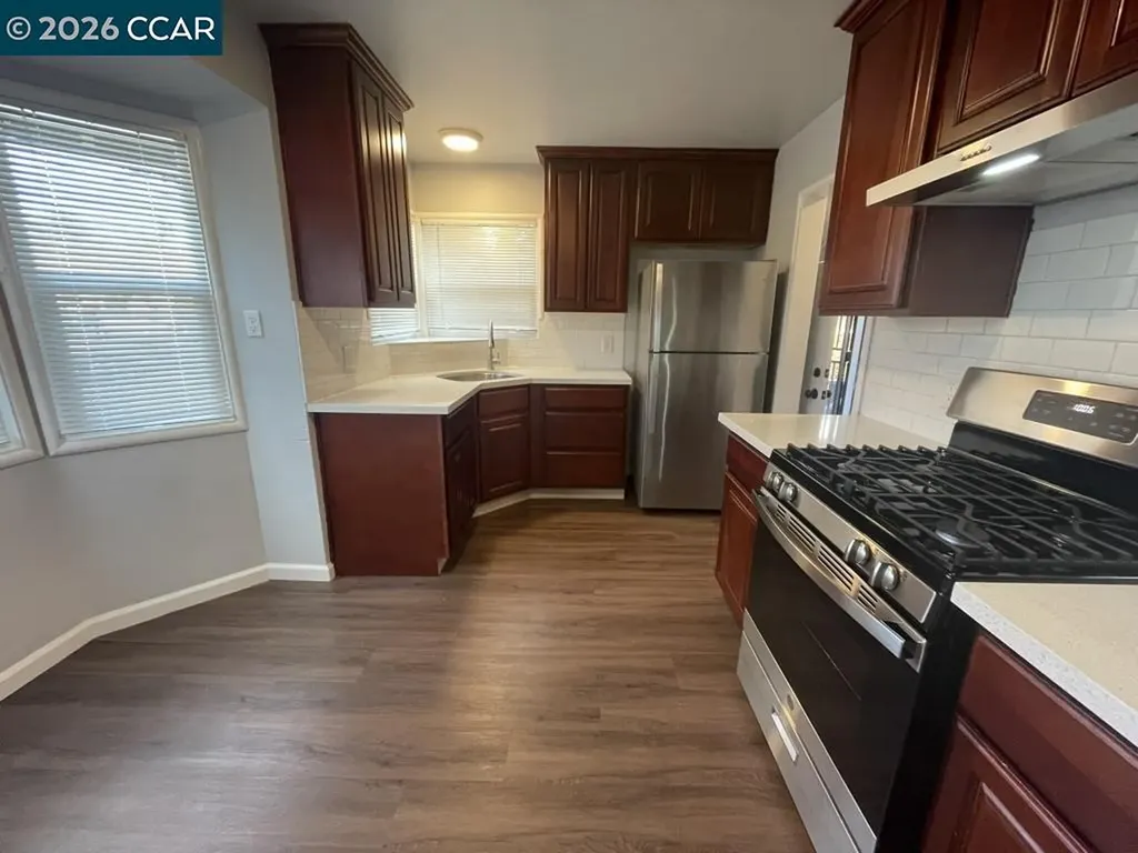 2100 94th Avenue Oakland CA 94603