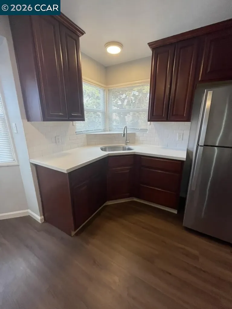 2100 94th Avenue Oakland CA 94603