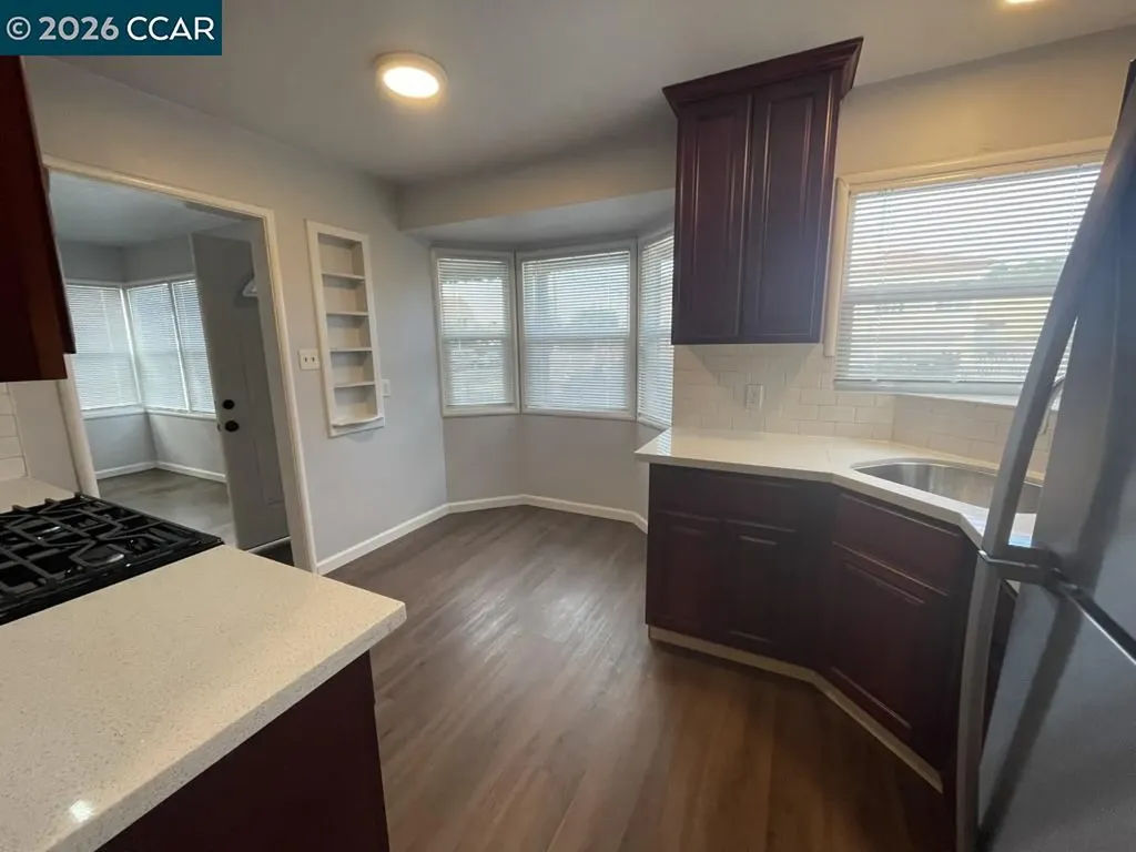 2100 94th Avenue Oakland CA 94603
