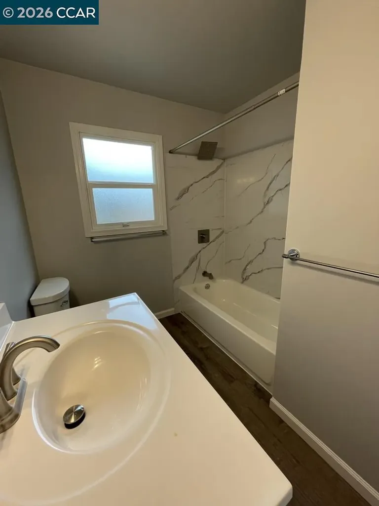 2100 94th Avenue Oakland CA 94603