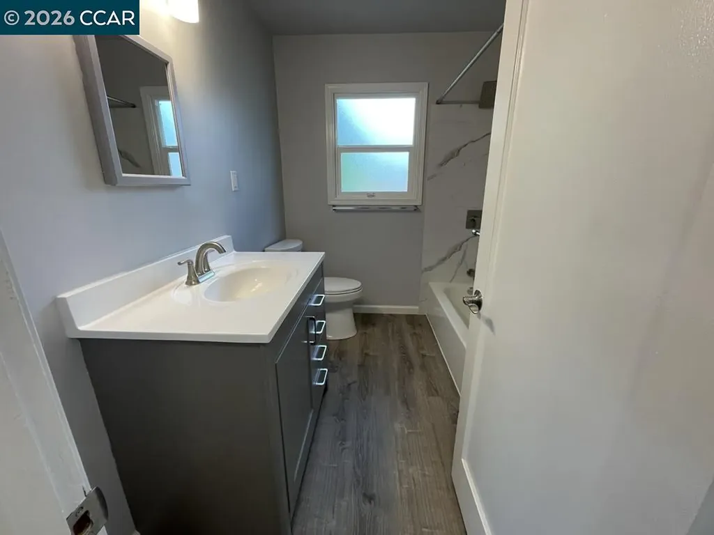 2100 94th Avenue Oakland CA 94603