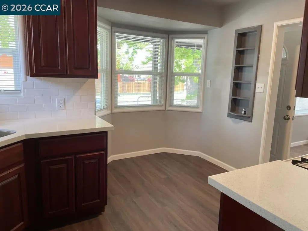 2100 94th Avenue Oakland CA 94603