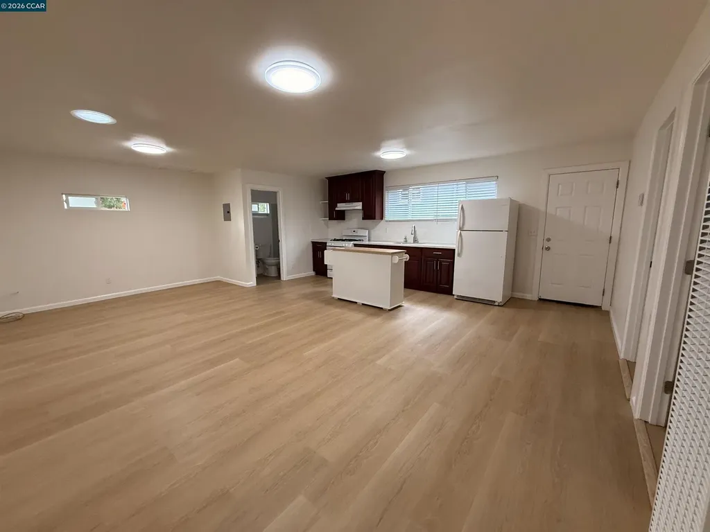 2100 94th Avenue Oakland CA 94603