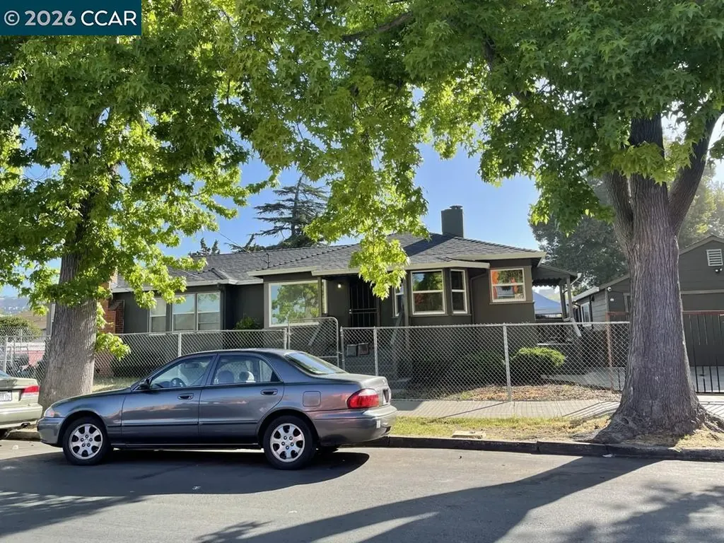 2100 94th Avenue Oakland CA 94603