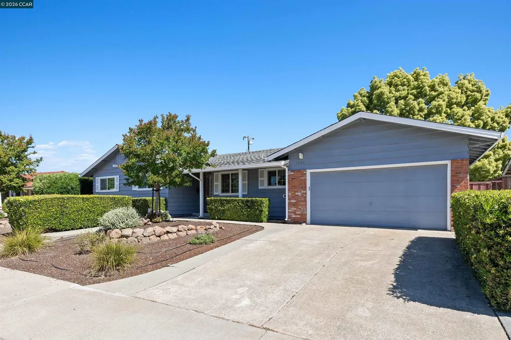 1724 Carriage Drive Walnut Creek CA 94598