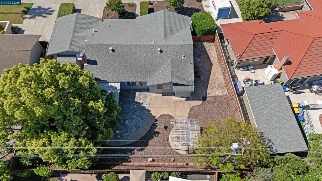 1724 Carriage Drive Walnut Creek CA 94598