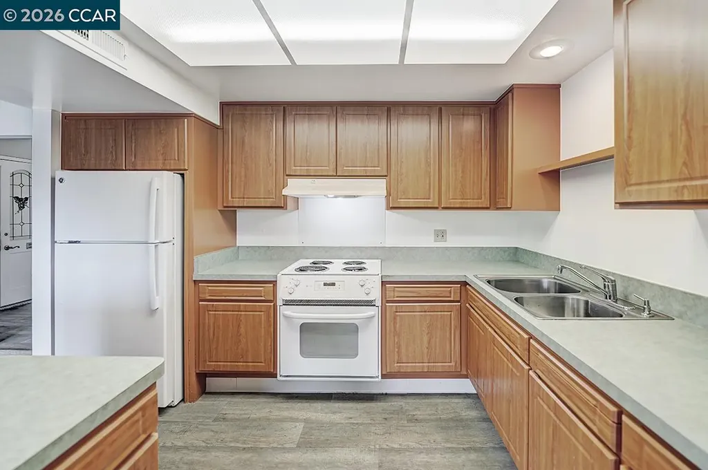 1216 Running Springs Road Walnut Creek CA 94595