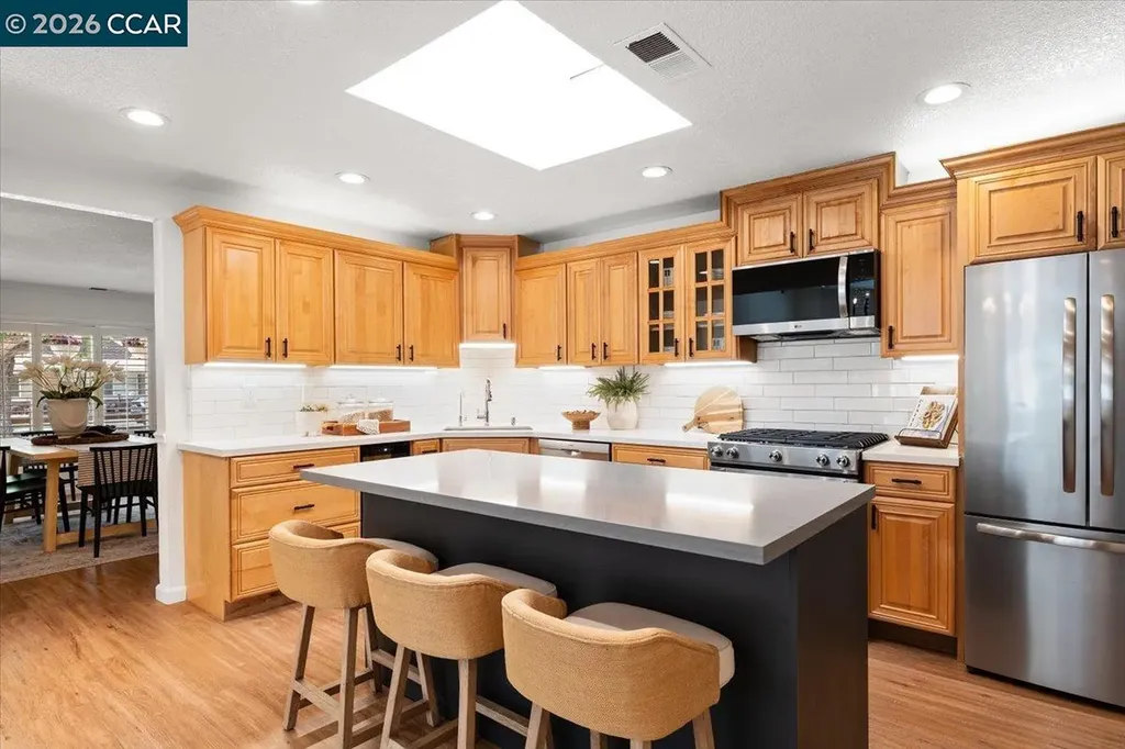 4175 Pickwick Drive Concord CA 94521