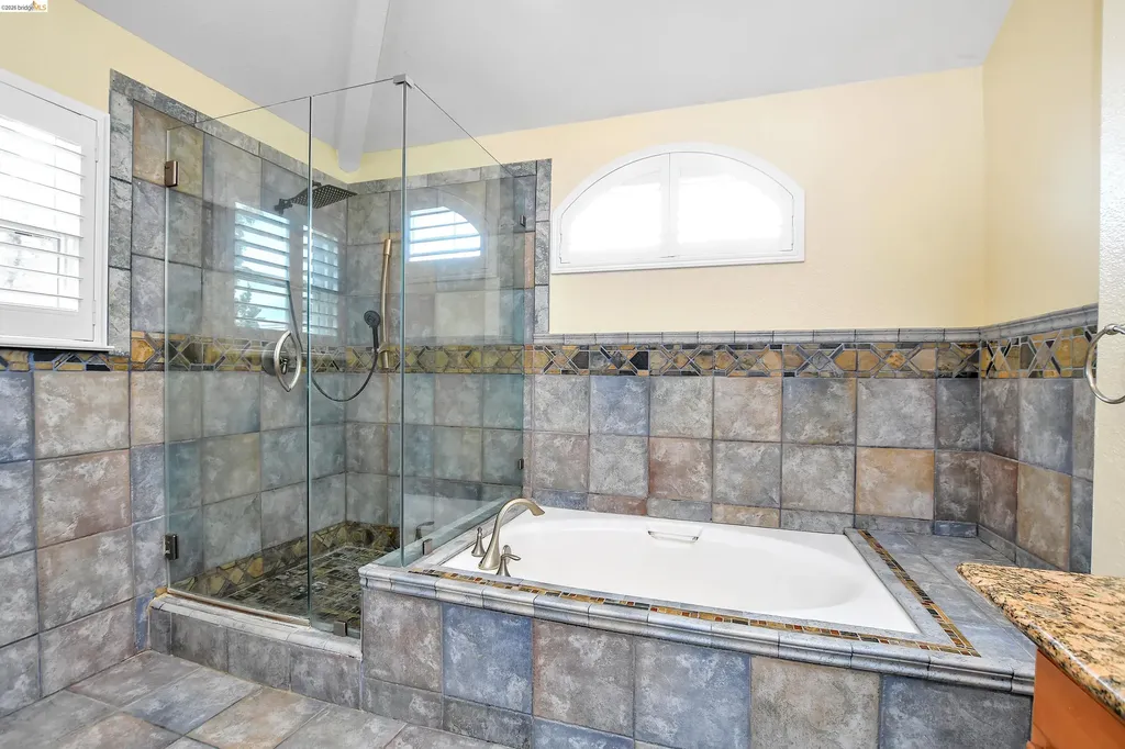 5460 Azure Court Discovery Bay CA 94505