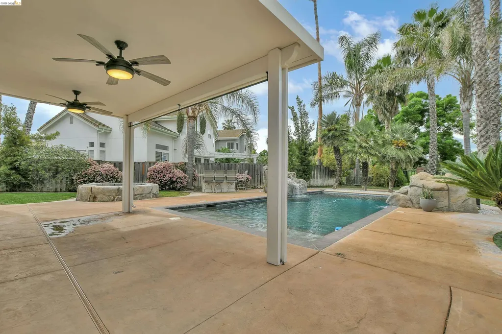 5460 Azure Court Discovery Bay CA 94505