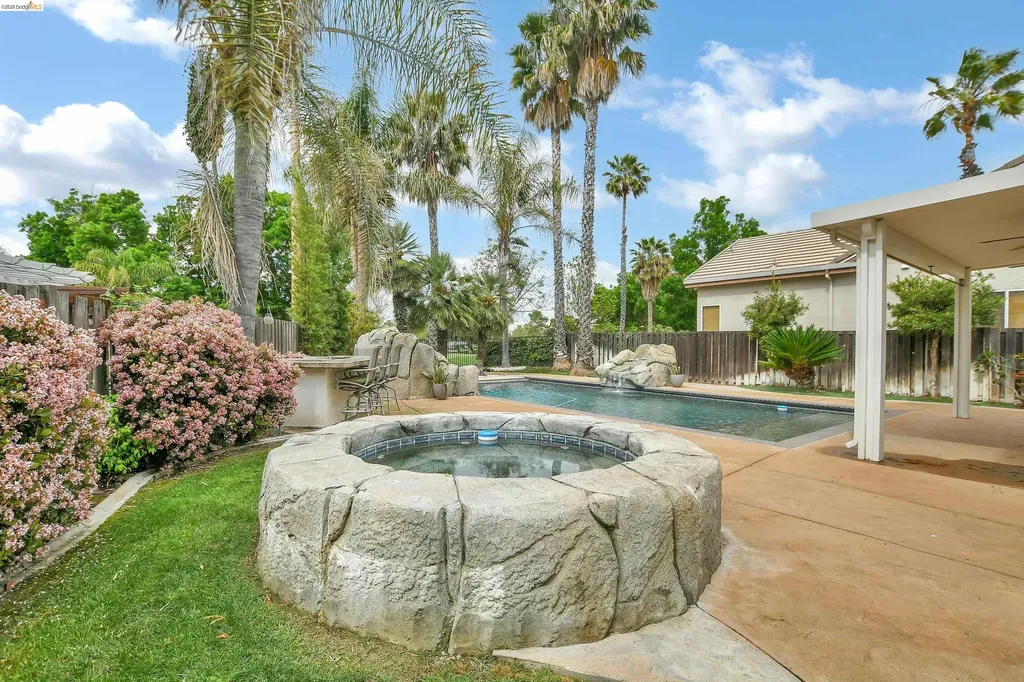 5460 Azure Court Discovery Bay CA 94505