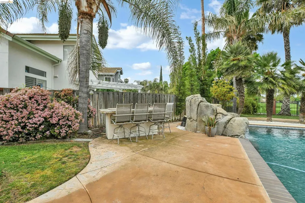 5460 Azure Court Discovery Bay CA 94505