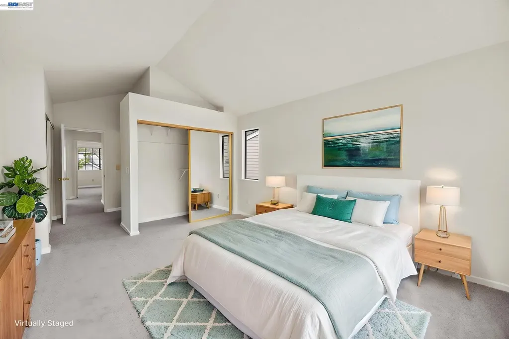 1068 Foster Street Alameda CA 94502