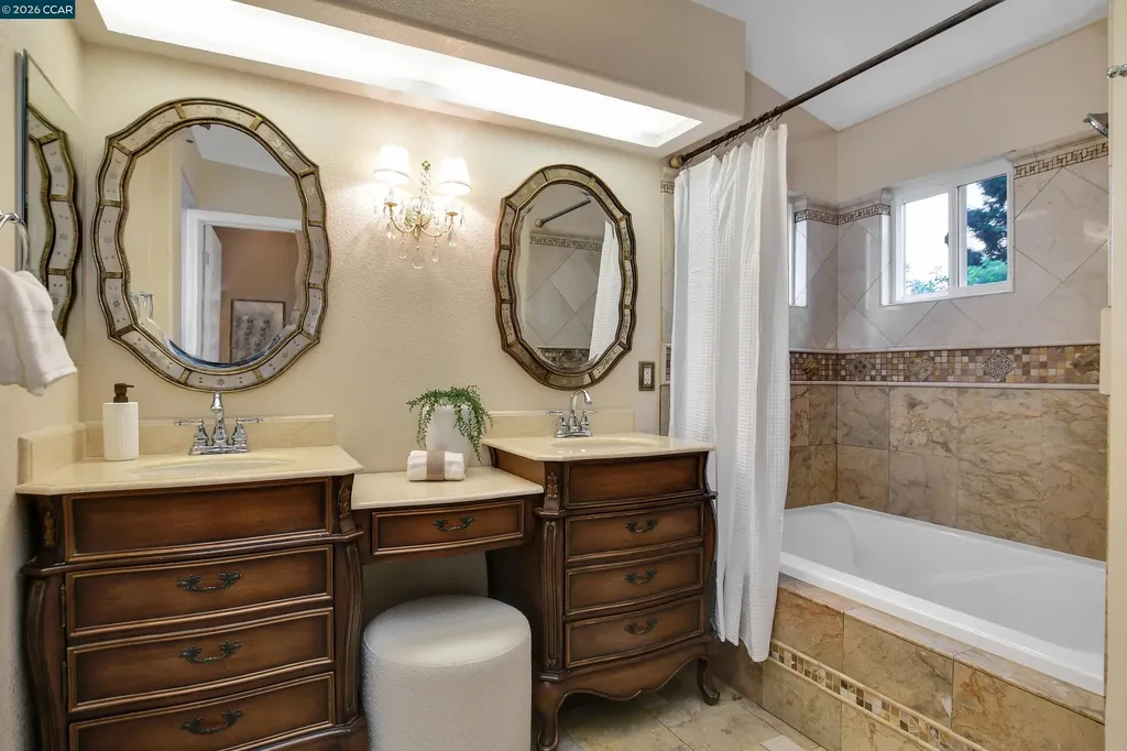 508 Valley View Court Martinez CA 94553