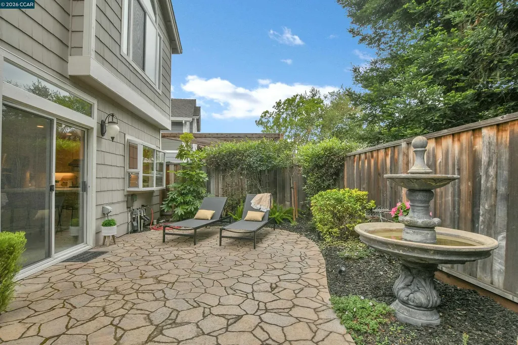 508 Valley View Court Martinez CA 94553