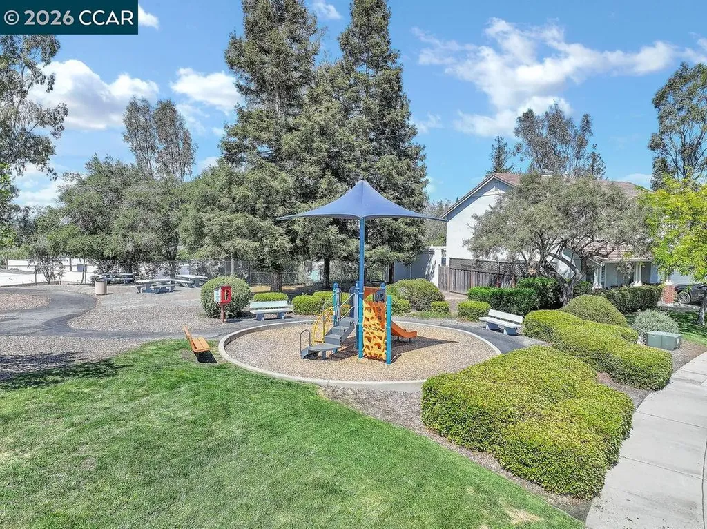 508 Valley View Court Martinez CA 94553
