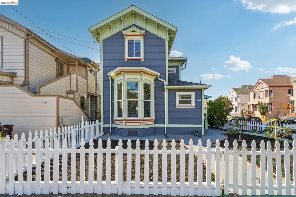 1549 5th Avenue Oakland CA 94606