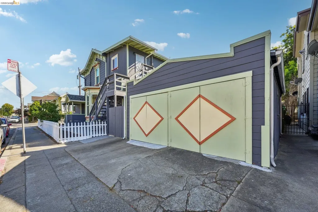 1549 5th Avenue Oakland CA 94606
