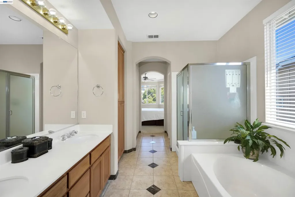 5810 Gold Creek Drive Castro Valley CA 94552