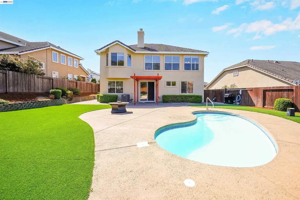 5810 Gold Creek Drive Castro Valley CA 94552