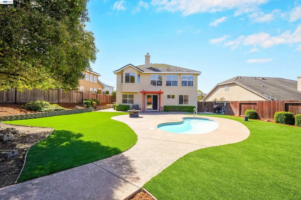 5810 Gold Creek Drive Castro Valley CA 94552