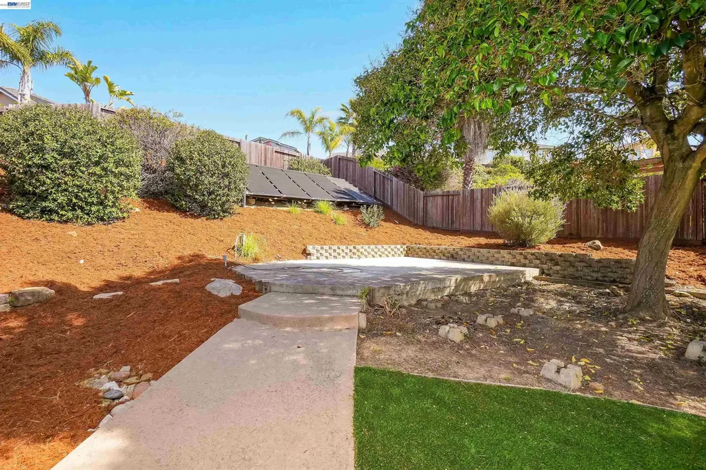 5810 Gold Creek Drive Castro Valley CA 94552
