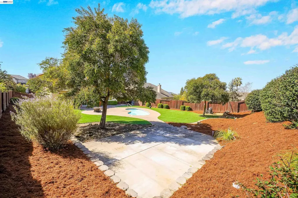 5810 Gold Creek Drive Castro Valley CA 94552