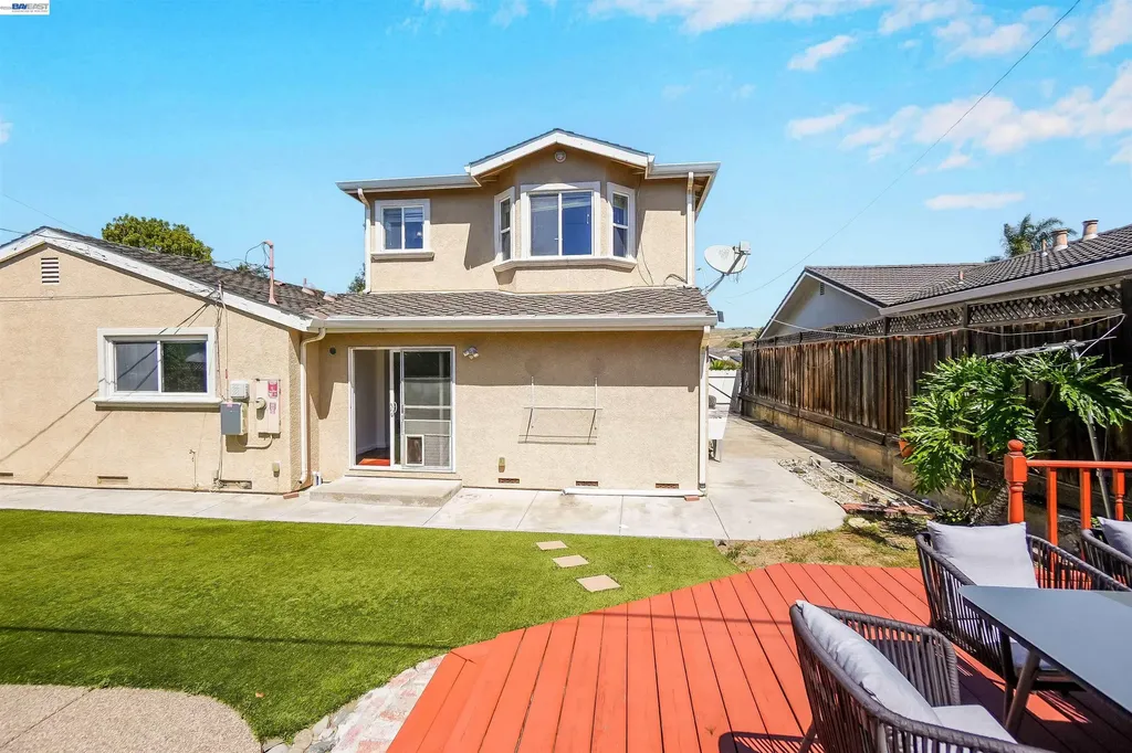 2076 Mento Drive Fremont CA 94539
