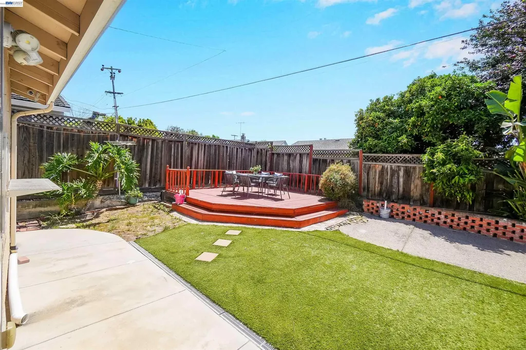 2076 Mento Drive Fremont CA 94539