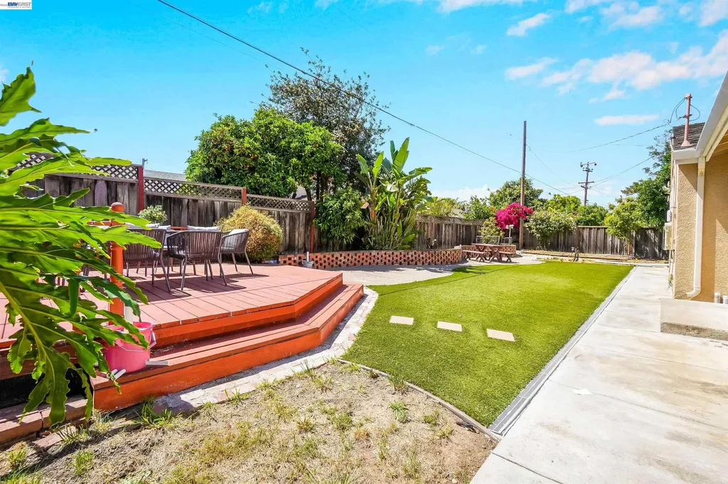 2076 Mento Drive Fremont CA 94539