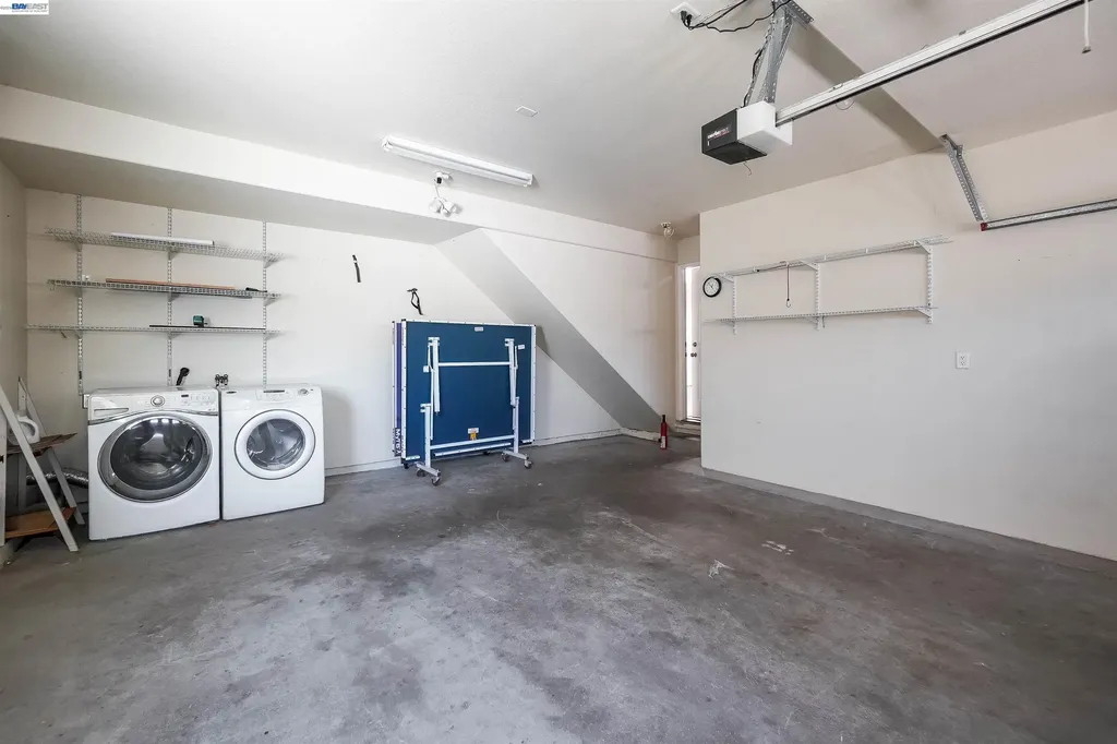 2076 Mento Drive Fremont CA 94539