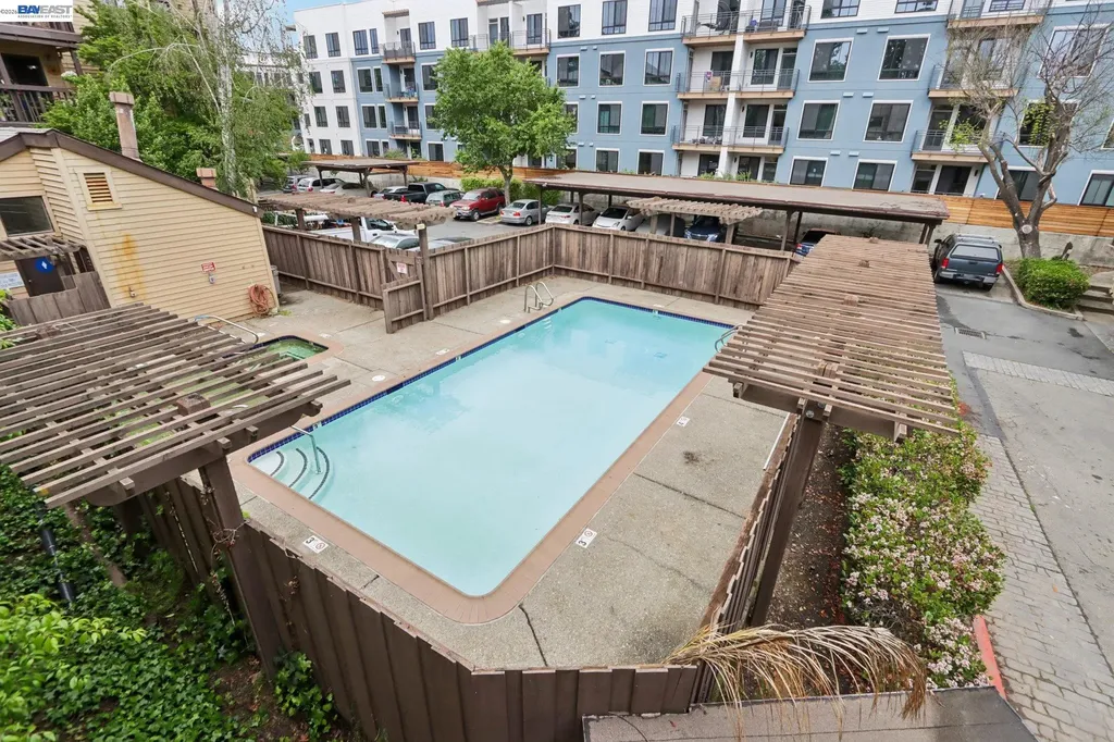 99 Cleaveland Road Pleasant Hill CA 94523