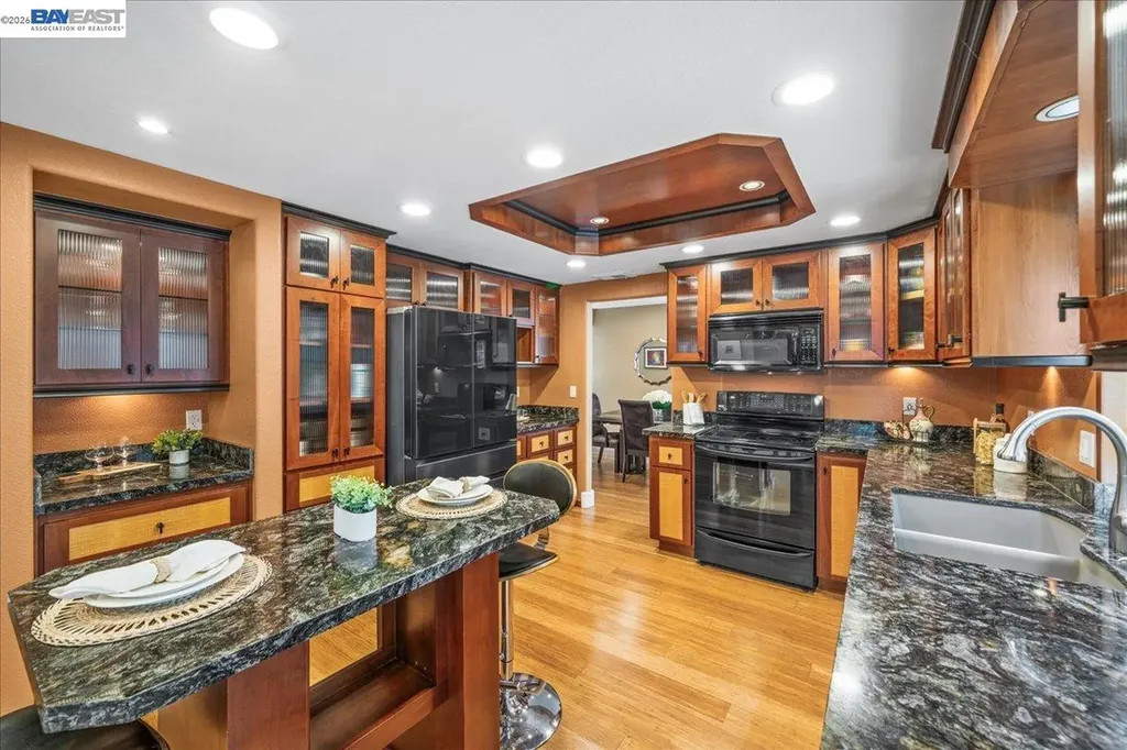 581 Tawny Pleasanton CA 94566