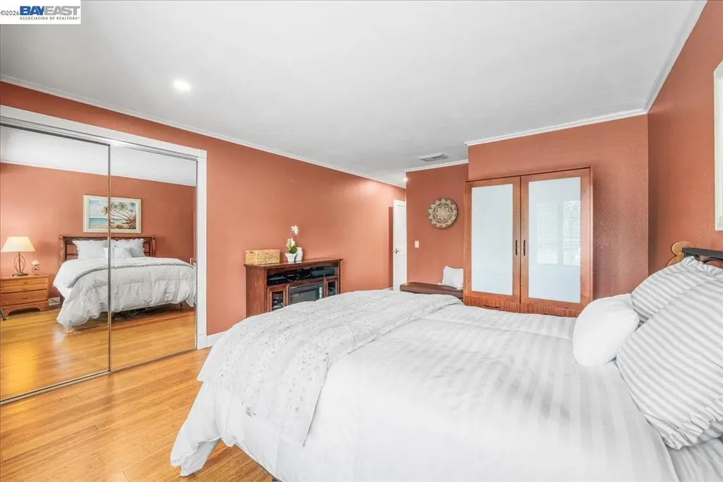 581 Tawny Pleasanton CA 94566