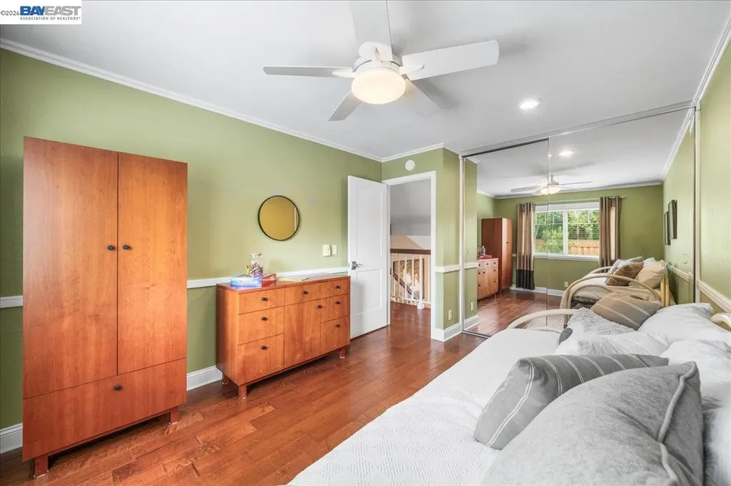 581 Tawny Pleasanton CA 94566