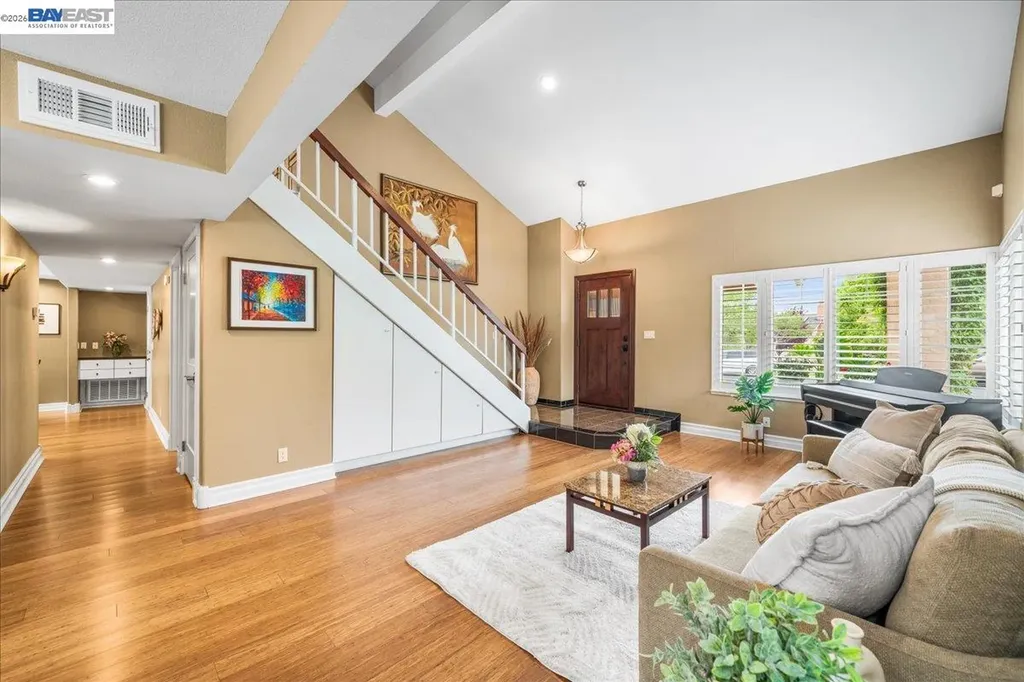 581 Tawny Pleasanton CA 94566
