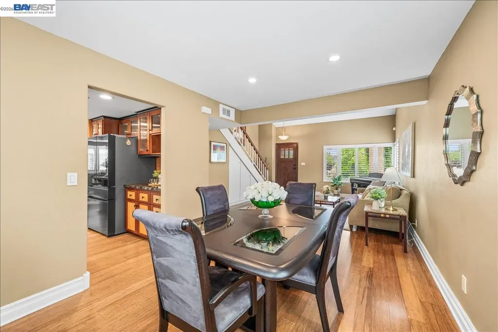 581 Tawny Pleasanton CA 94566