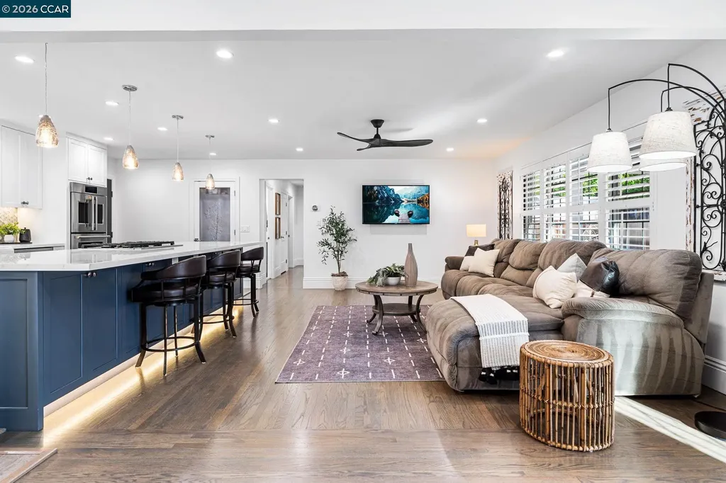 3875 Logan Court Concord CA 94519