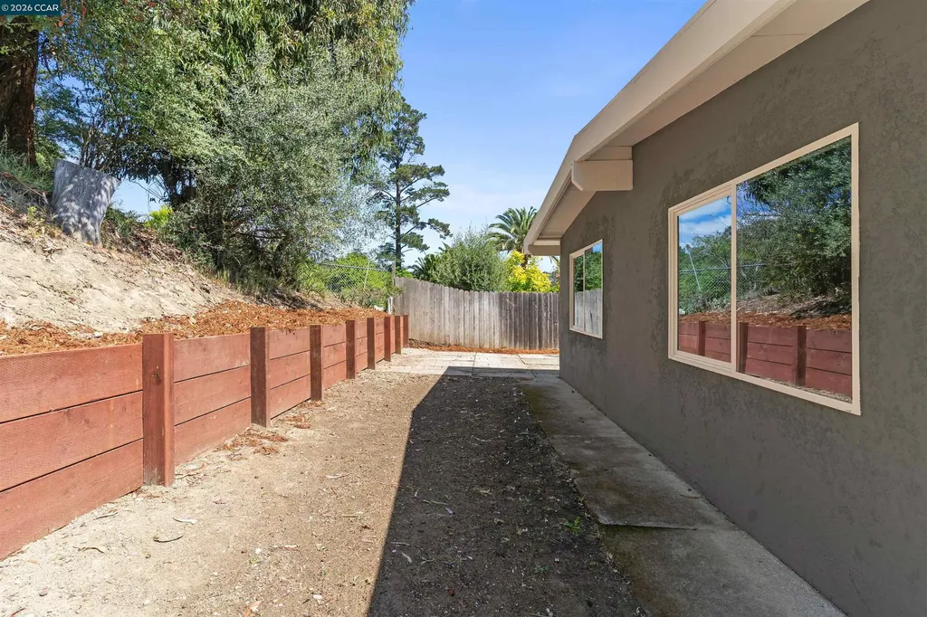 4661 Driftwood Court El Sobrante CA 94803