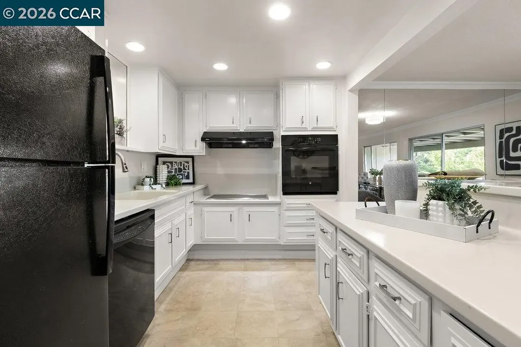 3341 Tice Creek Drive Walnut Creek CA 94595