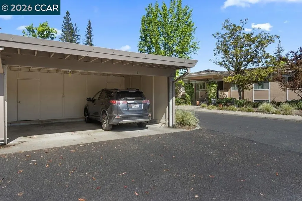 3341 Tice Creek Drive Walnut Creek CA 94595