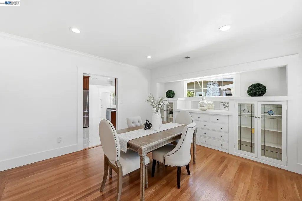 84 Oakes Boulevard San Leandro CA 94577