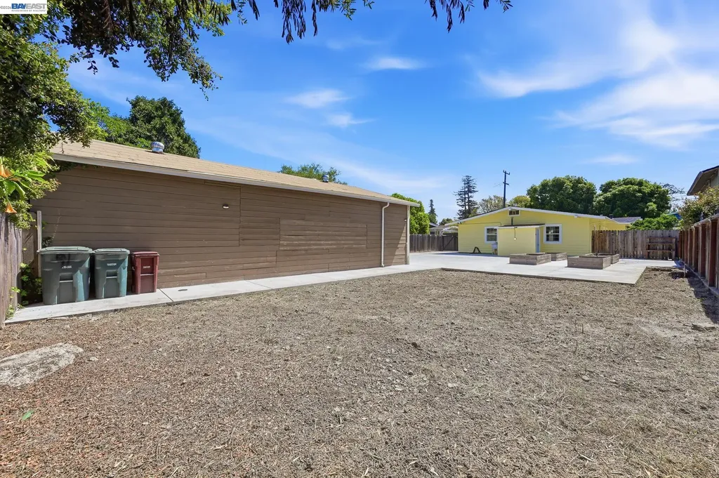 84 Oakes Boulevard San Leandro CA 94577