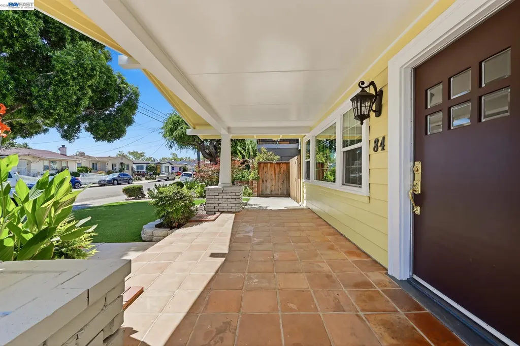 84 Oakes Boulevard San Leandro CA 94577