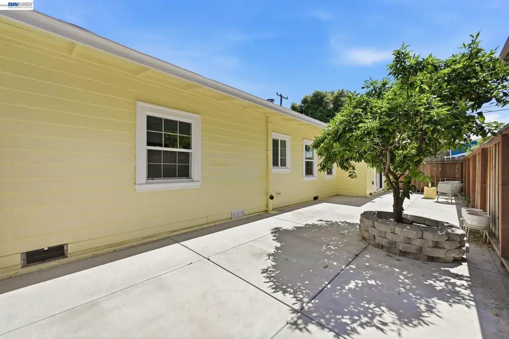 84 Oakes Boulevard San Leandro CA 94577
