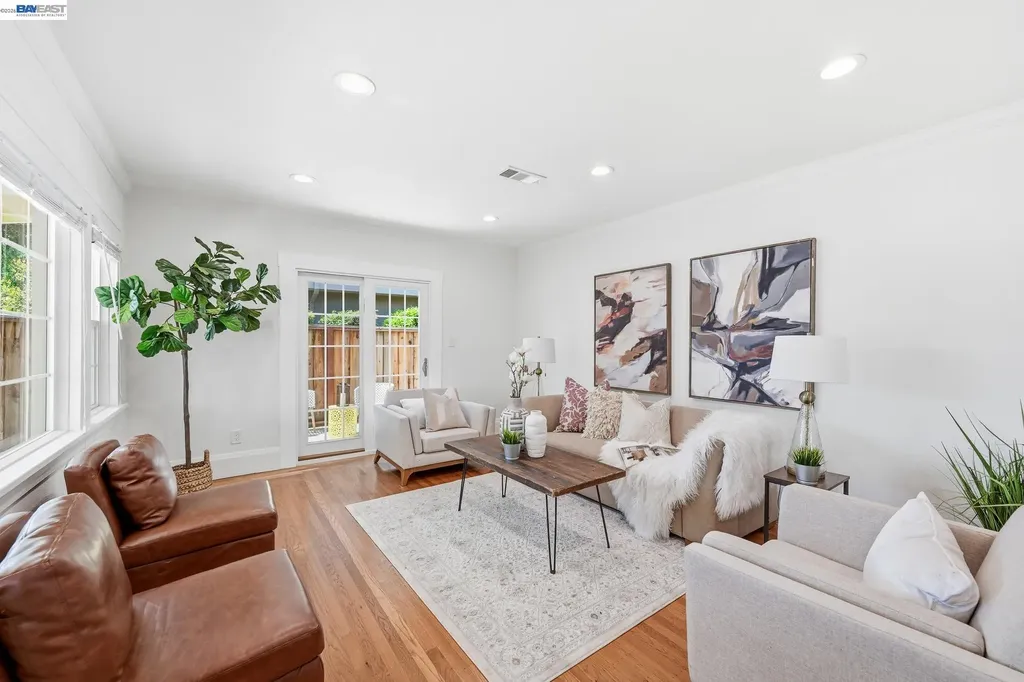 84 Oakes Boulevard San Leandro CA 94577