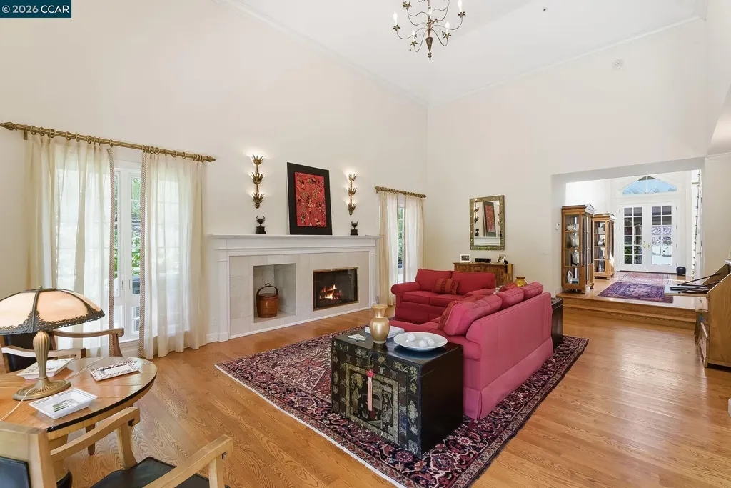 45 Merrill Circle Moraga CA 94556