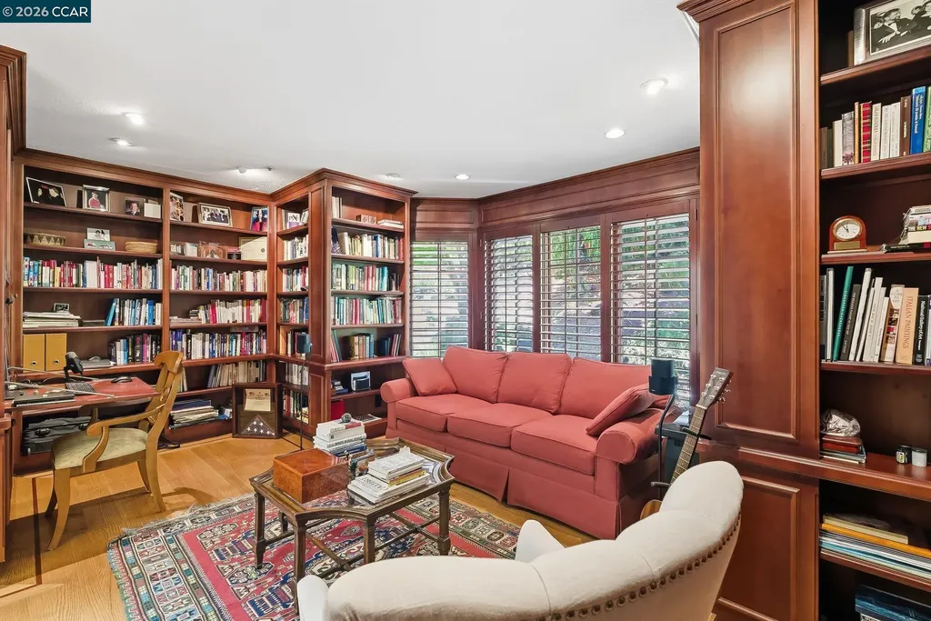 45 Merrill Circle Moraga CA 94556